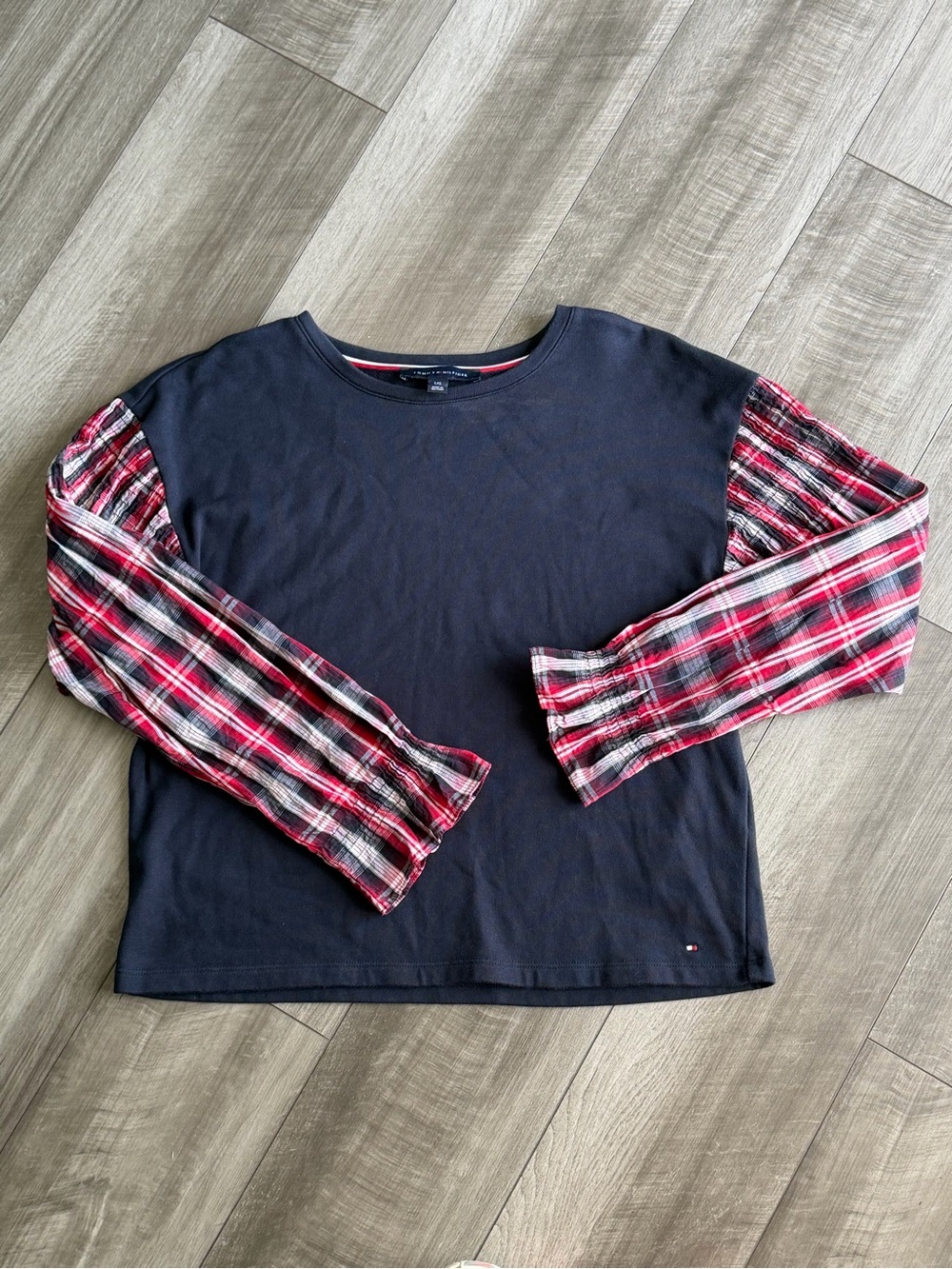 Tommy Hilfiger Women’s Mixed-Media Crewneck Sweater Plaid Sleeves Sz L USA